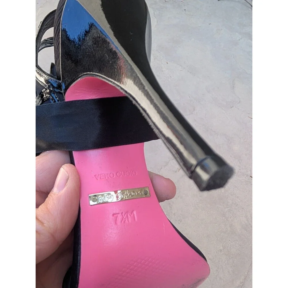 Betsey Johnson glossy patent
